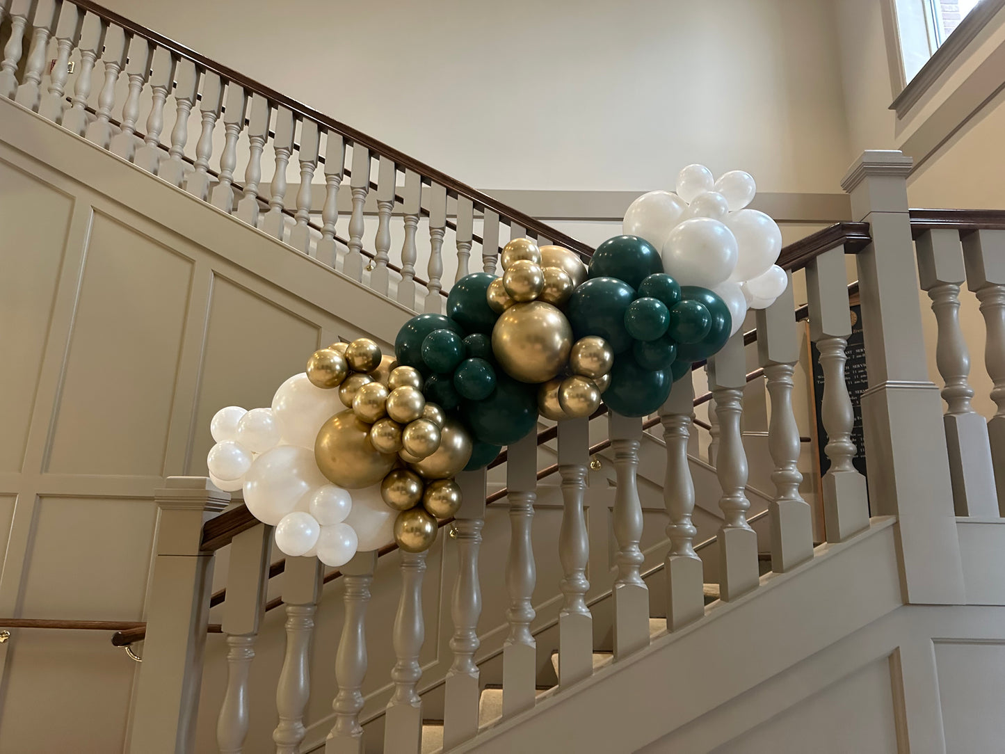 Grab and Go Balloon Garlands
